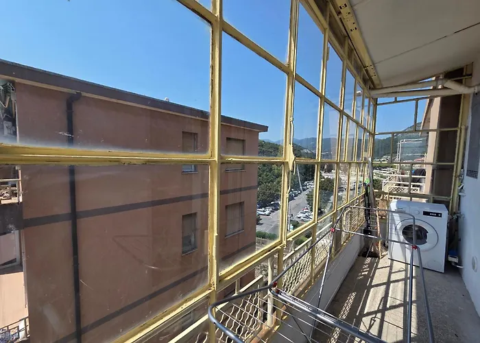 Everest - By Ligooria *